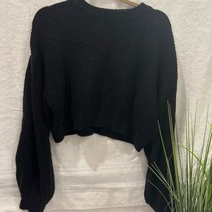 Black cropped sweater from H&M size M